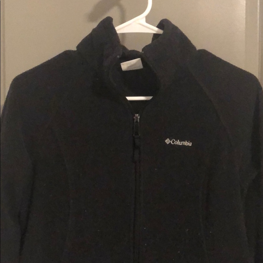 Columbia flees jacket